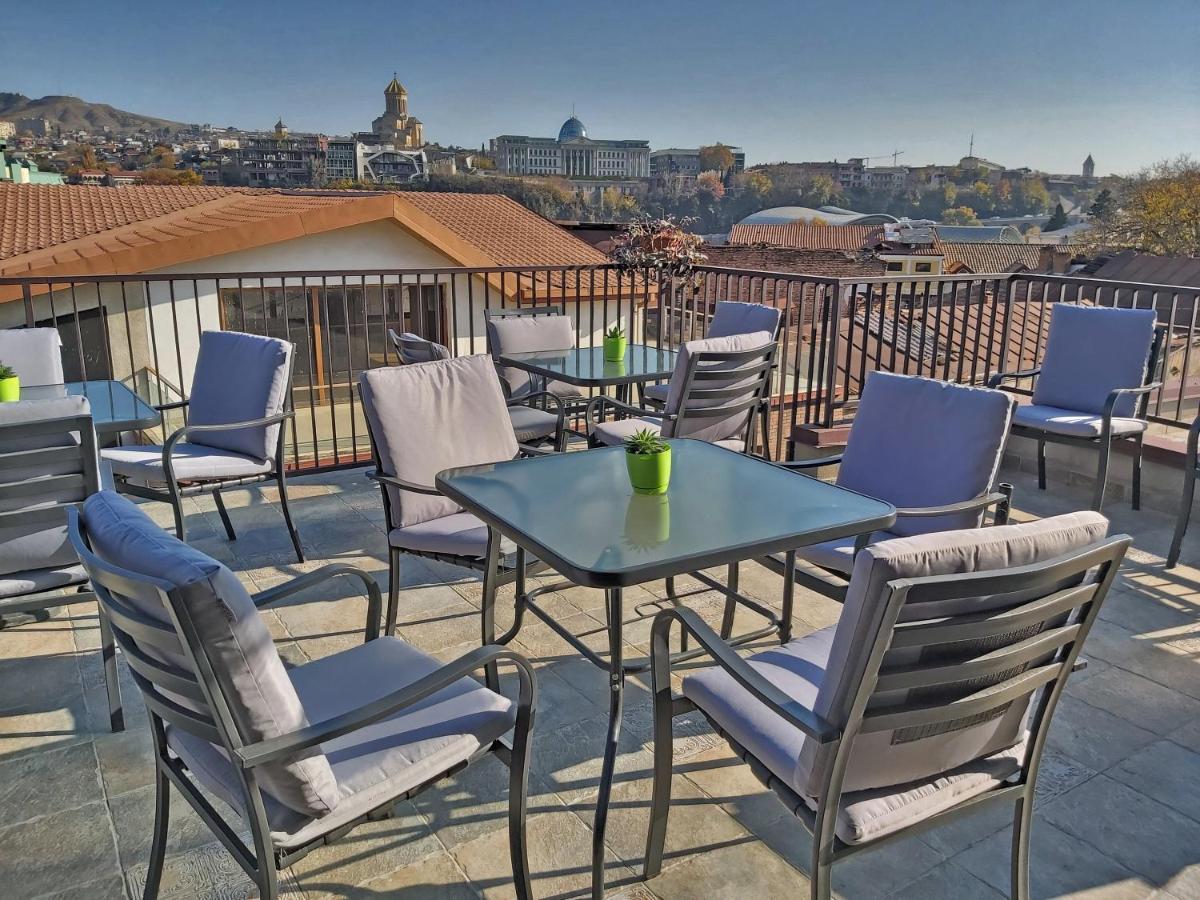 Green Inn Tbilisi Eksteriør bilde
