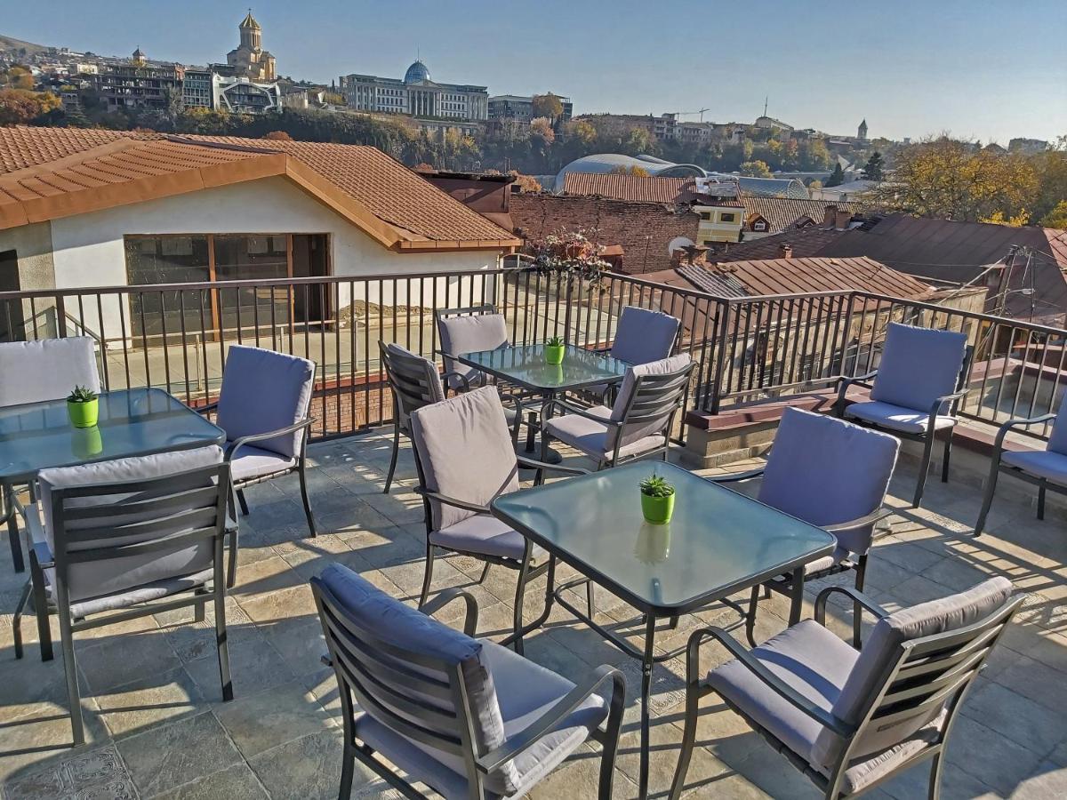 Green Inn Tbilisi Eksteriør bilde
