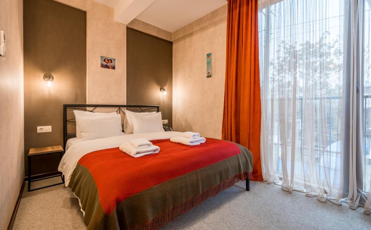 Green Inn Tbilisi Eksteriør bilde