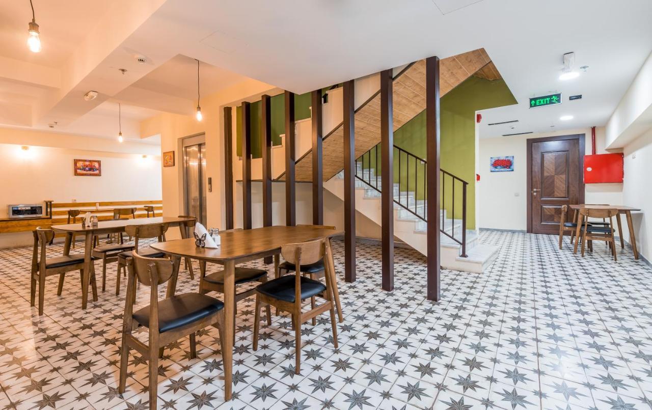 Green Inn Tbilisi Eksteriør bilde